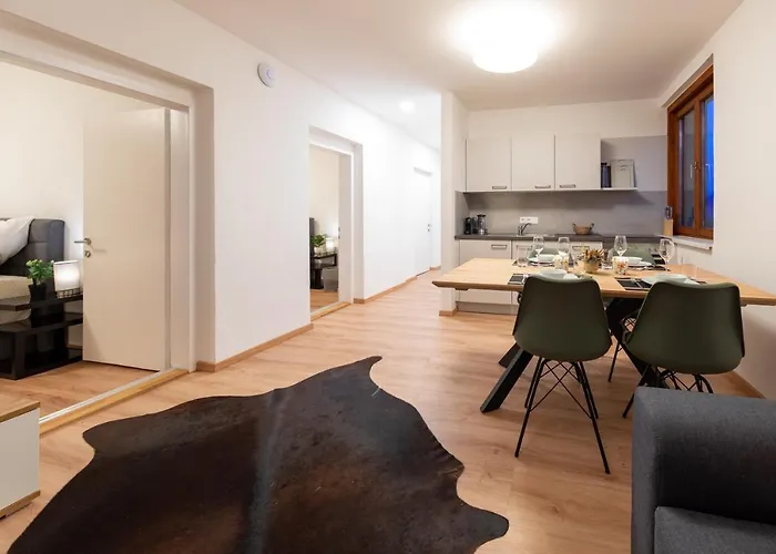 Kreuzwirt Am Rosenberg Apartman Graz