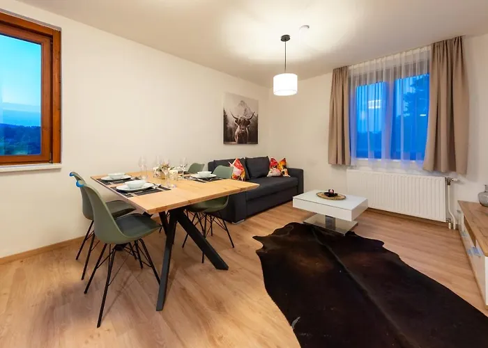 Kreuzwirt Am Rosenberg Apartment Graz